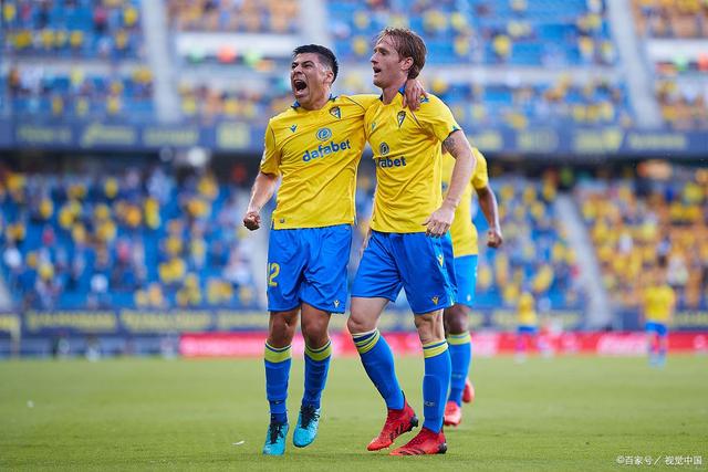 比利亚雷亚尔发布备战花絮;关键时刻止住颓势;西甲任务艰巨;赛程密集仍需轮换的简单介绍 比利亚雷亚尔发布备战花絮;关键时刻止住颓势;西甲任务艰巨;赛程密集仍需轮换的简单介绍